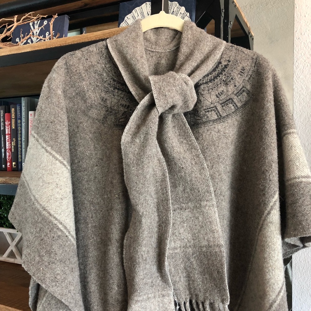 Tan and cream wool poncho
